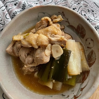 鶏肉と白ネギのガーリック味噌煮♪